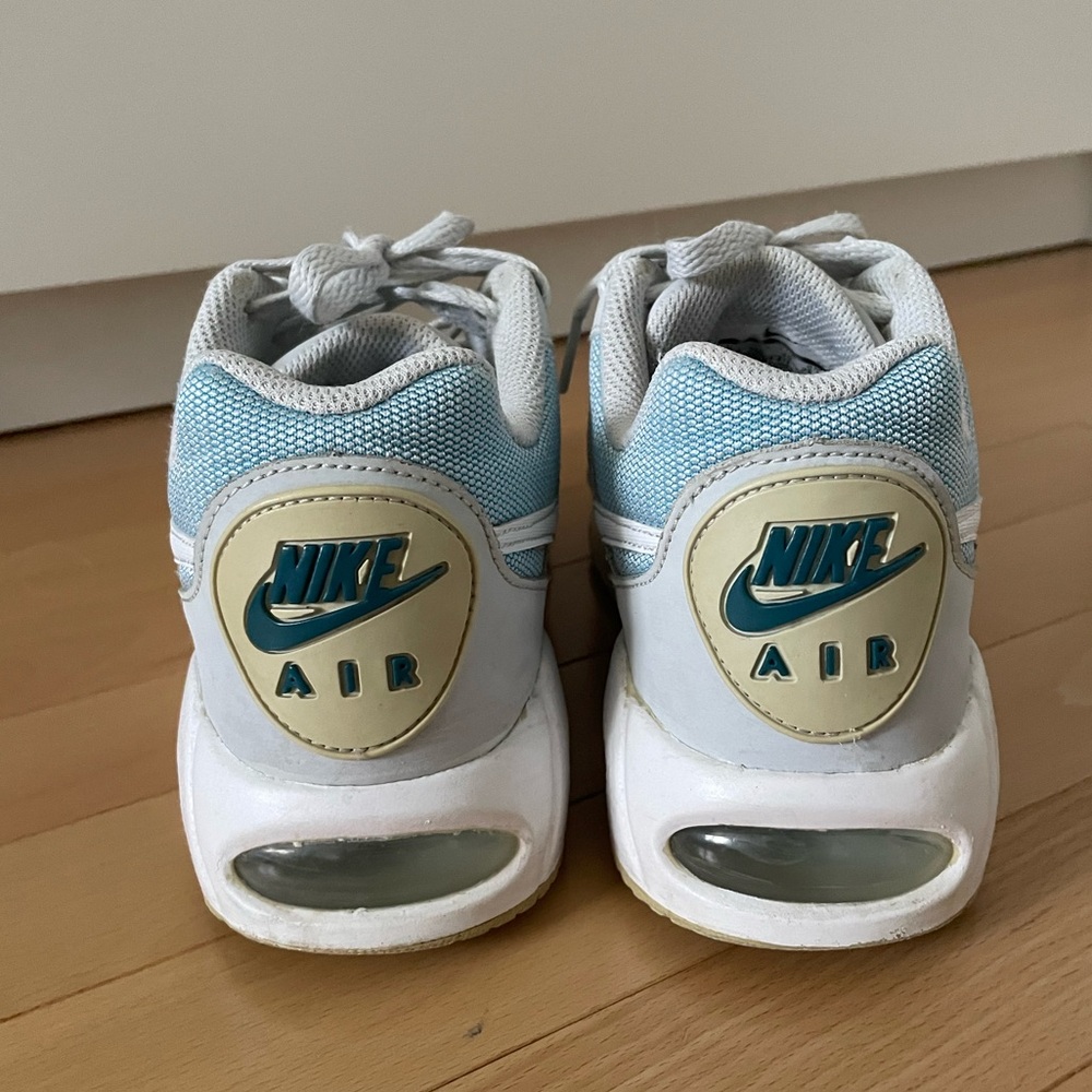 Nike Air Max Command - Picture 6 of 8